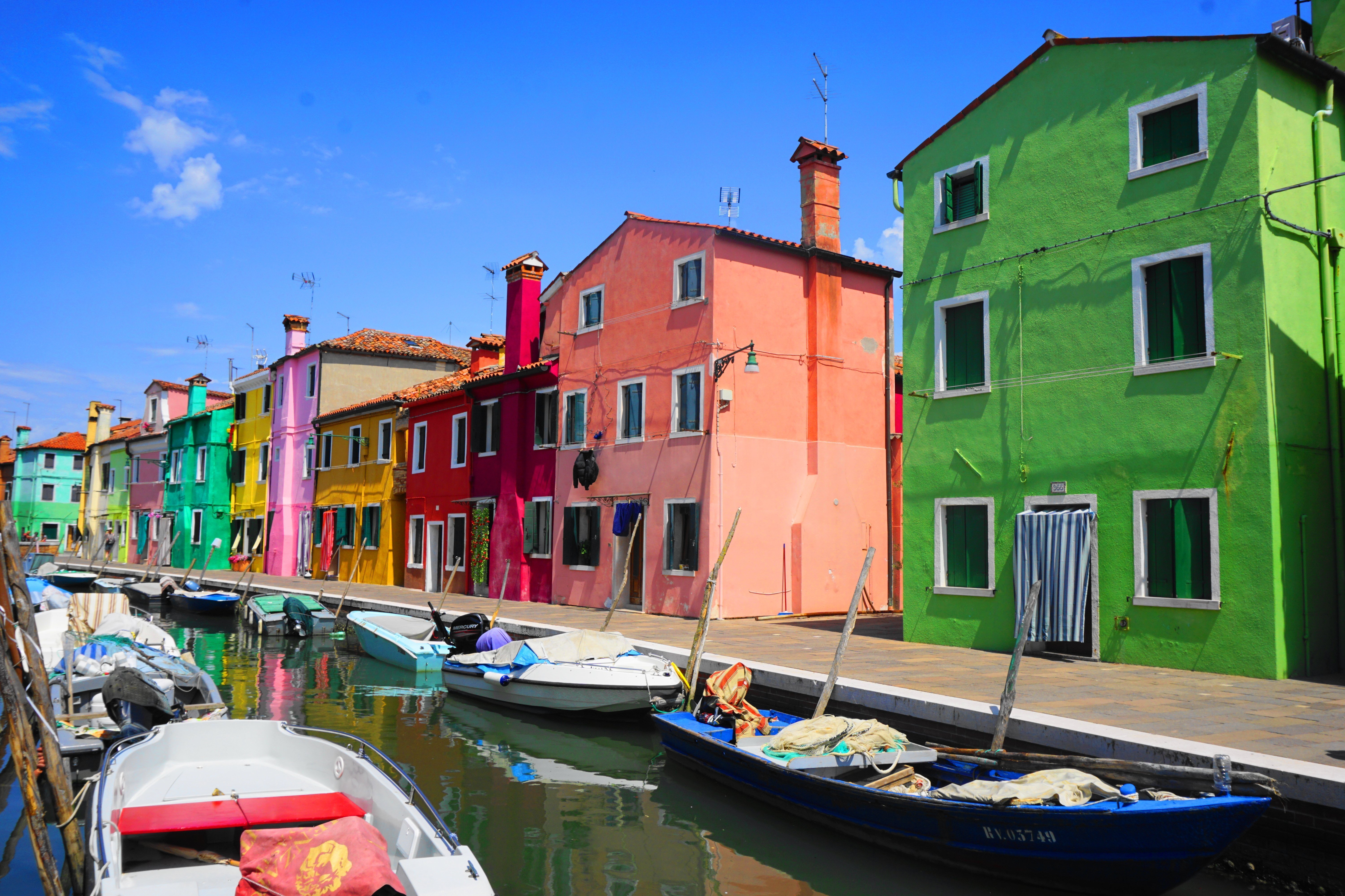 what to do Burano, Italy - colorful houses and canals