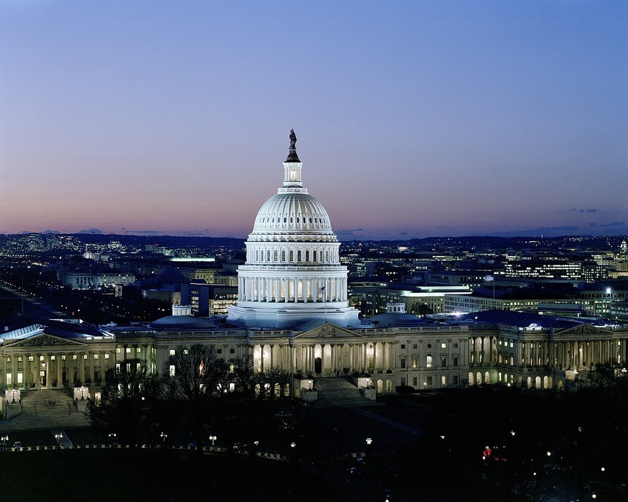 top Washington DC tourist attractions - Capitol at night