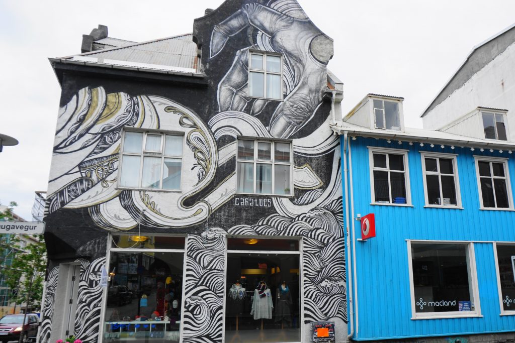 Discover the top 10 photo spots in Reykjavik, Iceland! Find Reykjavik’s most Instagrammable locations with this photo guide to the city!