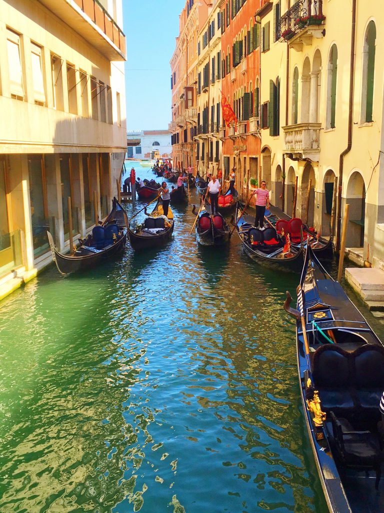 Italian bucket list - Italian gondolas