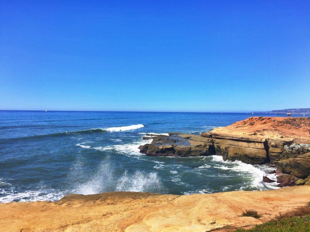 8 day Pacific Coast Highway road trip itinerary - Sunset Cliffs Natural Park